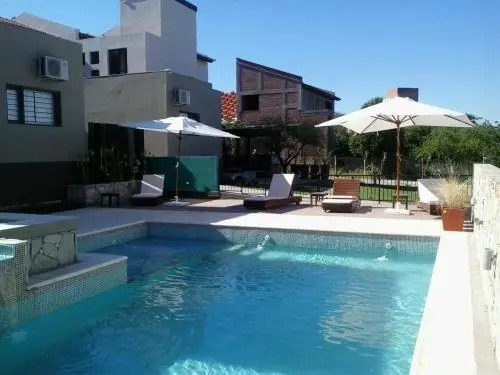 Lom Suites