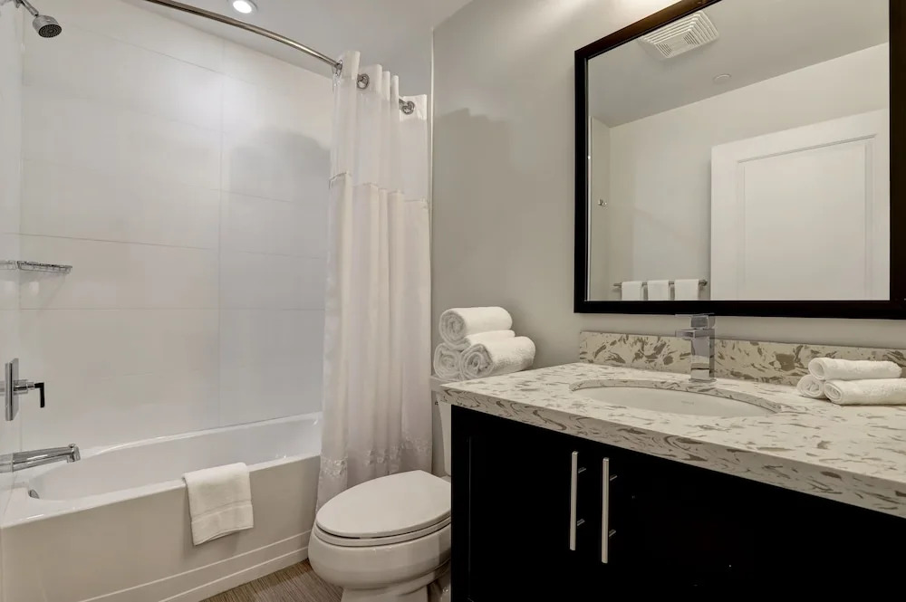 Residences at Kanata Lakes
