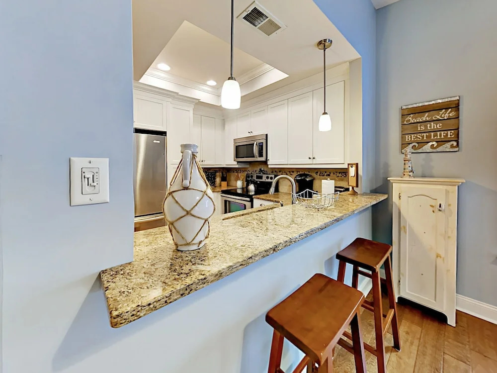 6 Braddock Bluff Condo #1668 2 Bedrooms 2 Bathrooms Condo