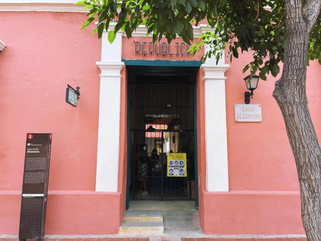 Republica Hostel Santa Marta