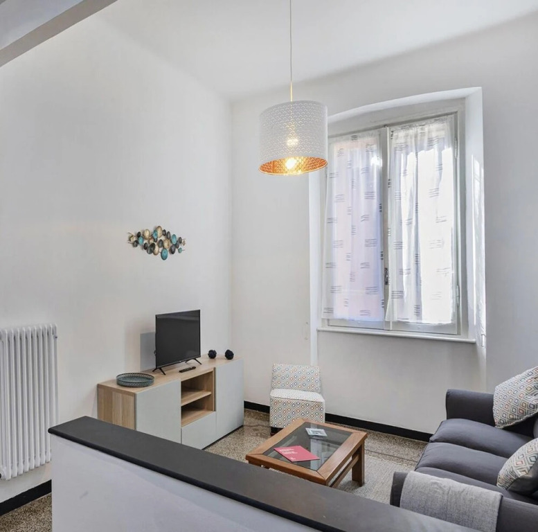 Central Cozy Apartment by Wonderful Italy