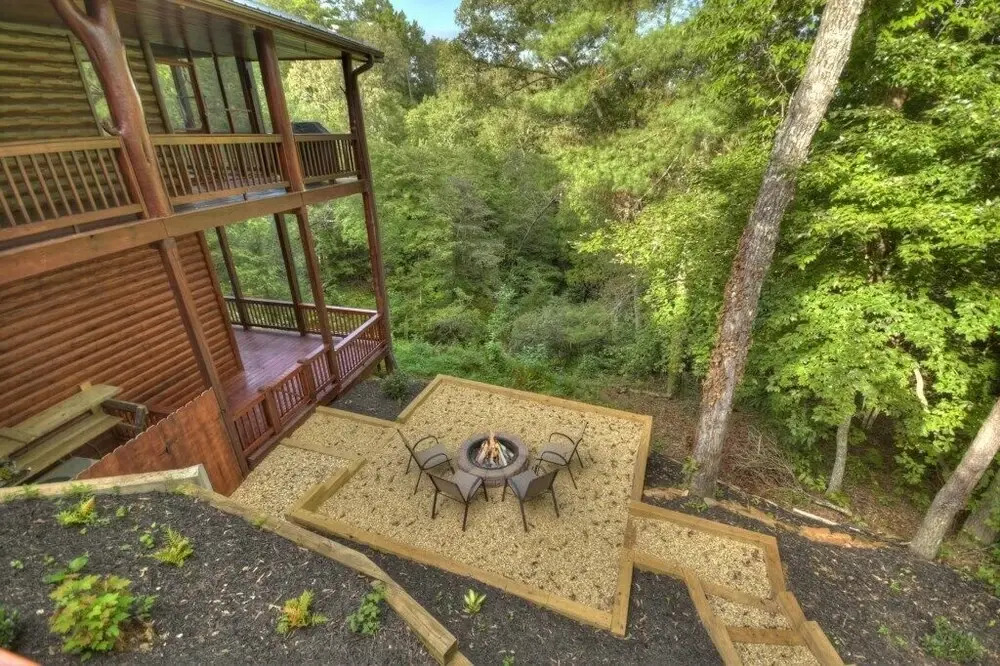 The Lone Star Cabin