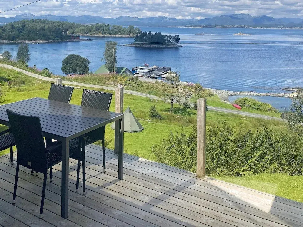 4 person holiday home in LINDÅS-By Traum