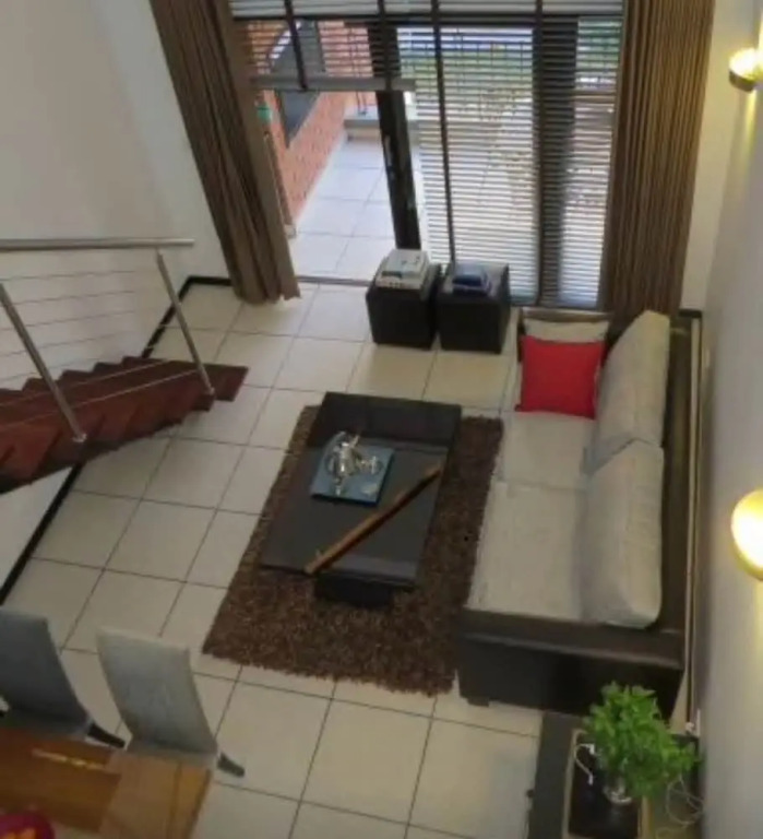 Modern Executive Penthouse All Amenities