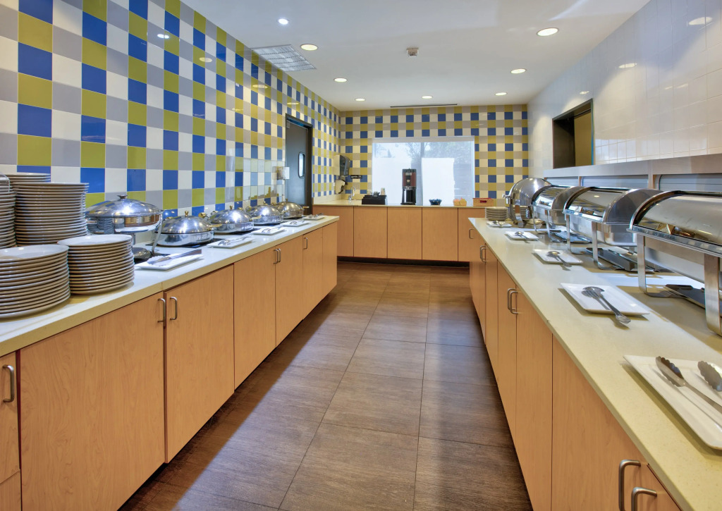 Holiday Inn Dallas - Fort Worth Airport South by IHG
