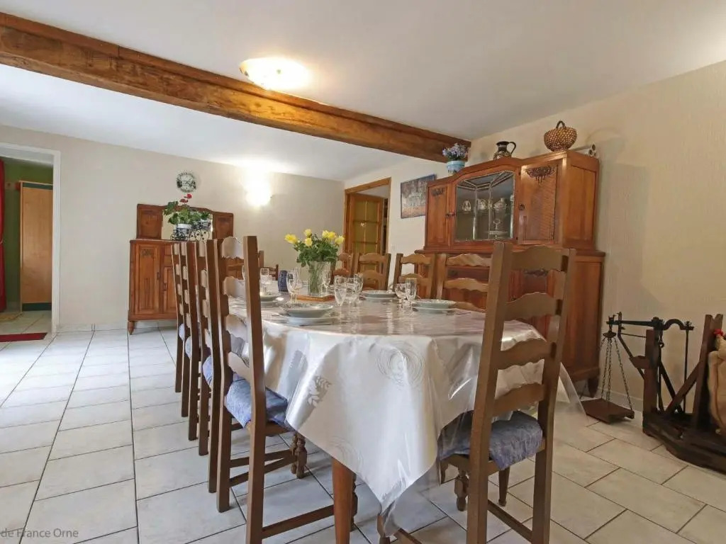 Maison de campagne spacieuse avec grand jardin, animaux acceptés - FR-1-497-99