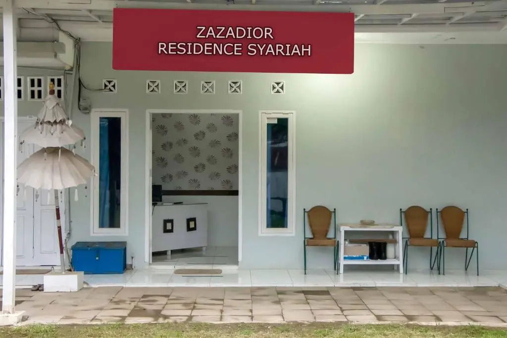 Zazadior Residence Syariah near Pantai Padang Mitra RedDoorz