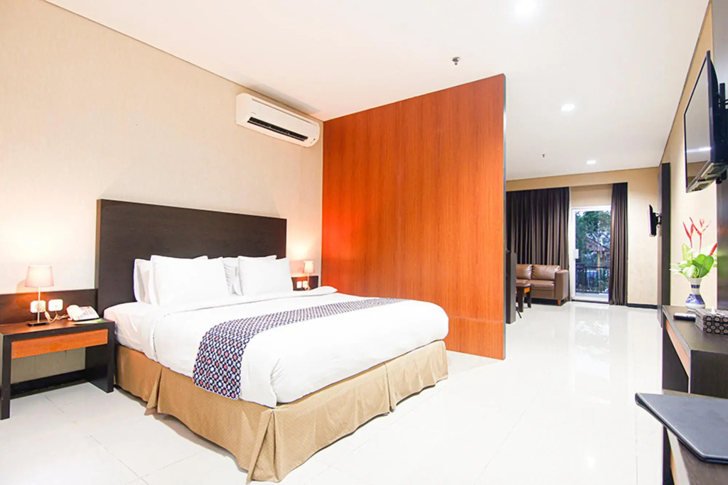 Parkside Mandarin Hotel Pekalongan
