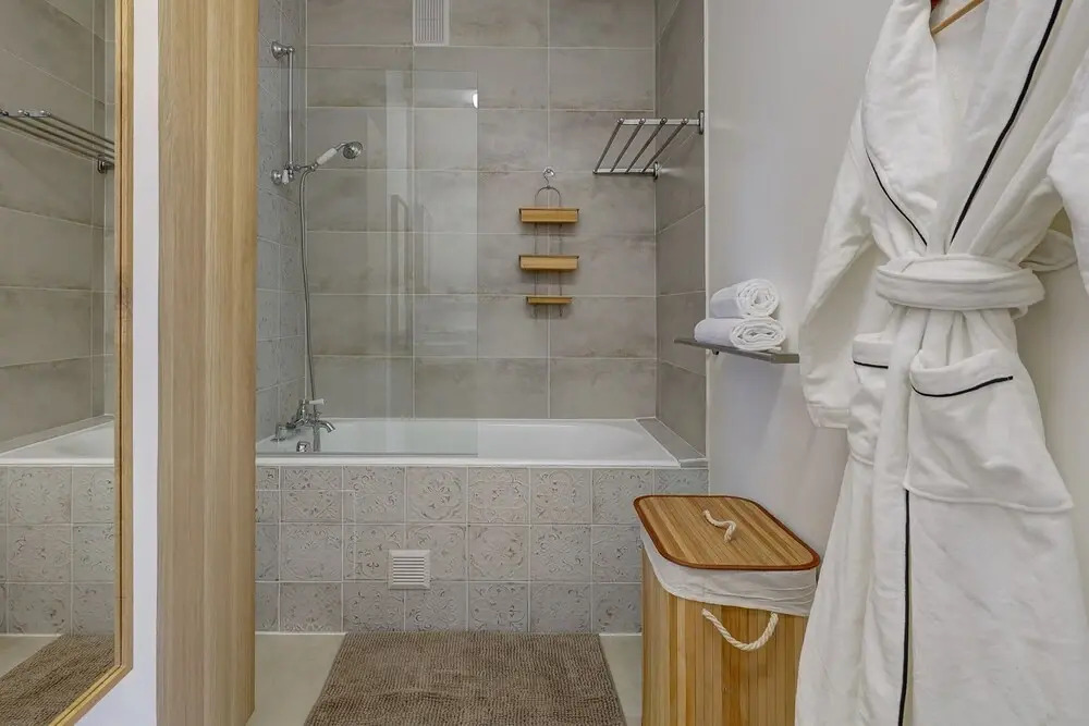 Elegant 1BR Near Eiffel & Champ de Mars