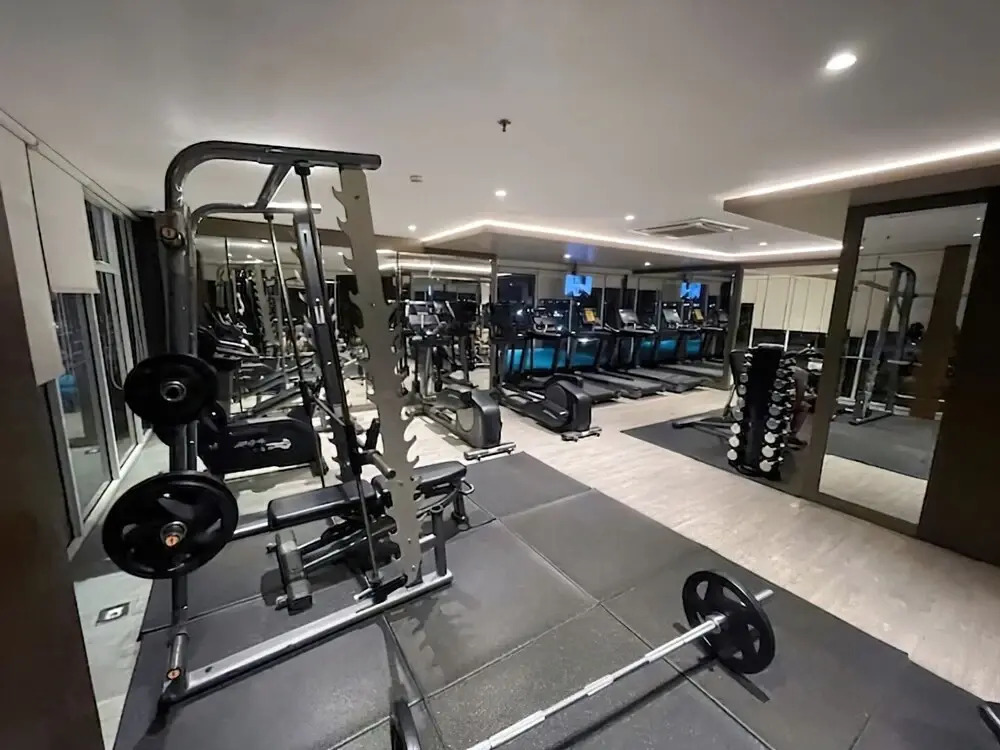 Sedayu City Suites - Free Gym Pool