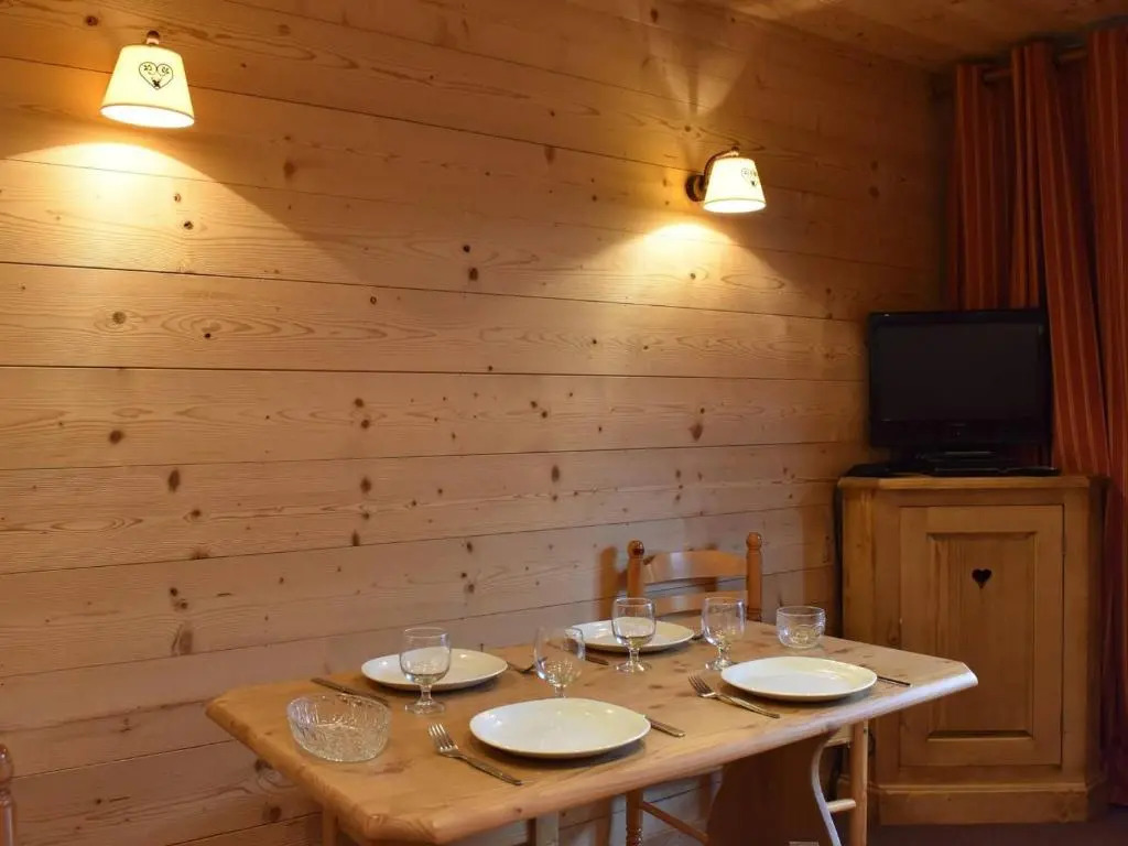 Appartement Méribel, 2 pièces, 5 personnes - FR-1-180-86