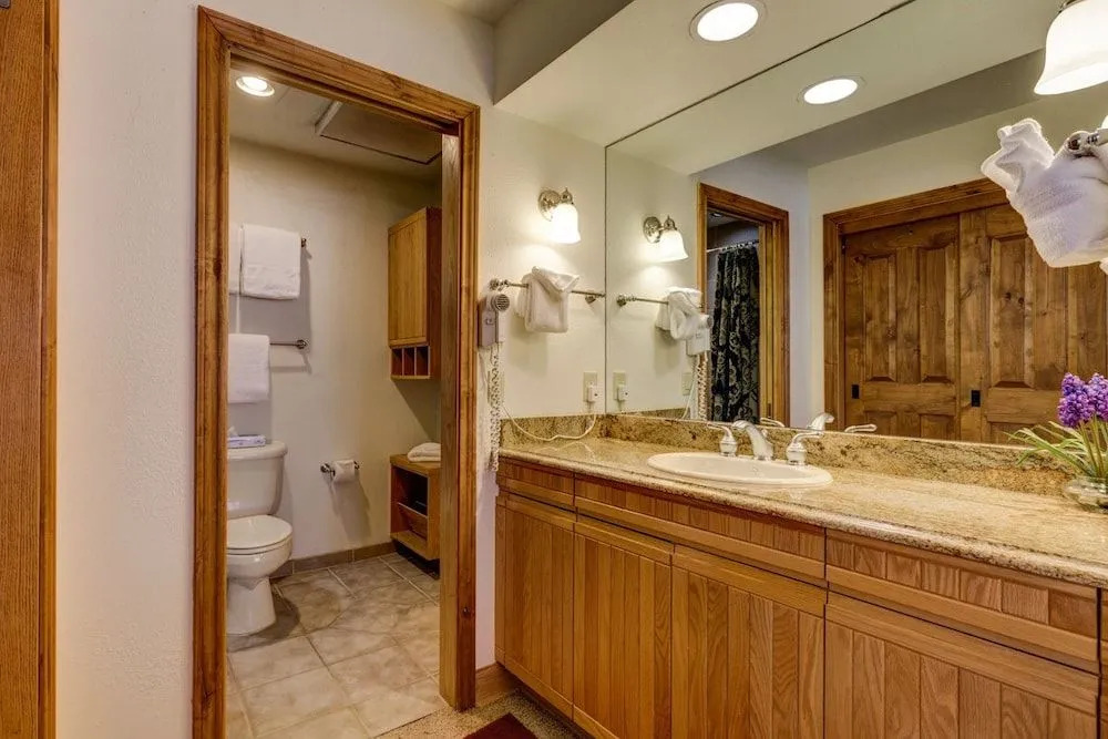 Chateaux DuMont #2716 - 2 Br Condo