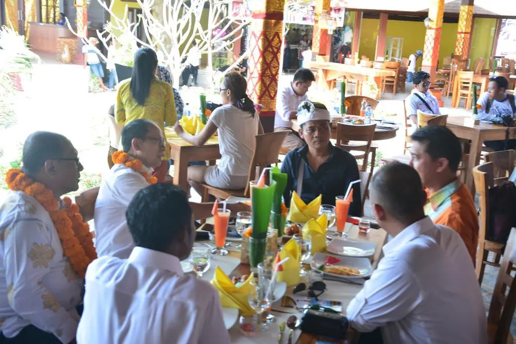 Caspla beach hotel resto and bar