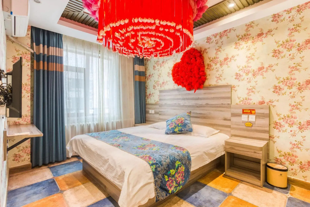 iju Chain Hotel (Yingkou Bus Station Branch)