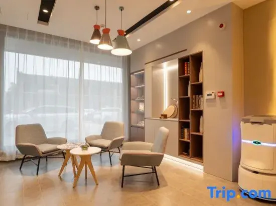 Homeinn · neo (Yantai Zhifu Station Hongyun Automobile Trading Plaza)