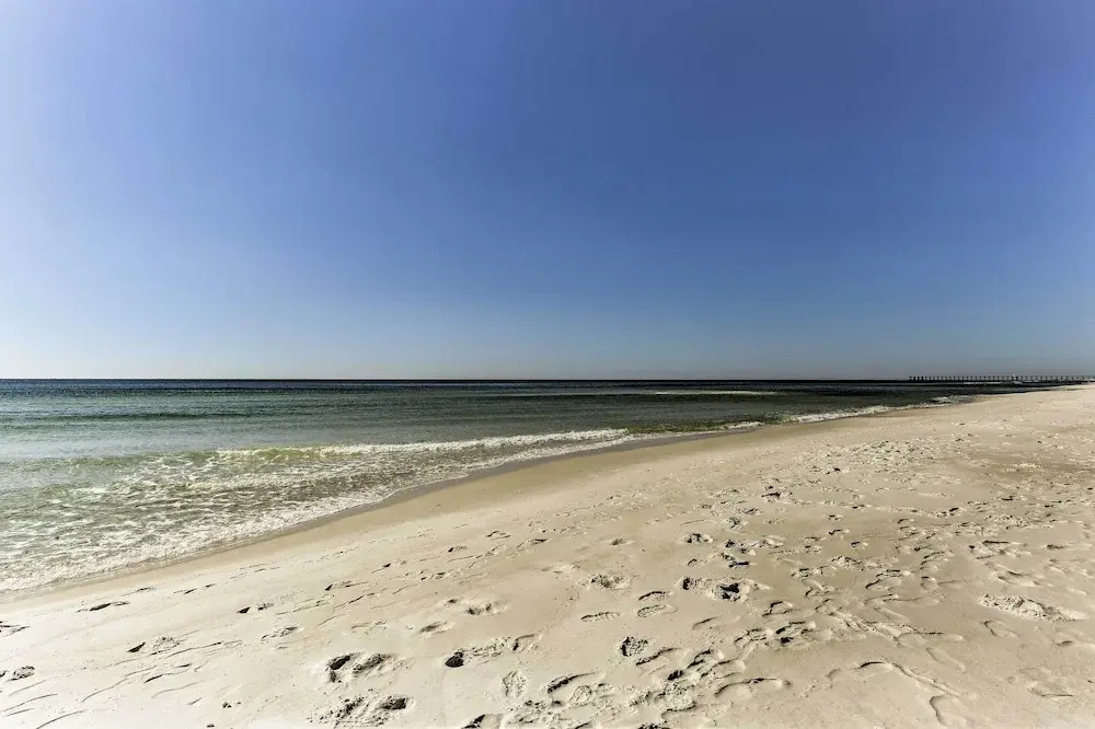 PCB Townhome w/ Resort Amenities - Walk to Ocean!