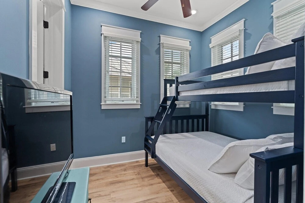 NEW The Beach Club Cottage 12