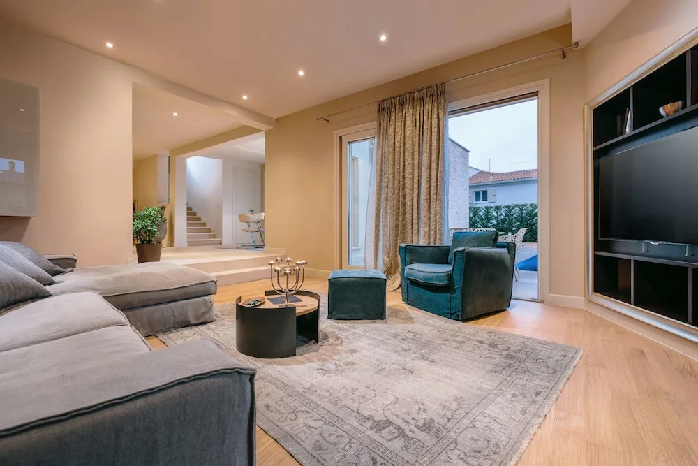 Villa Sophia by HMZ Villas