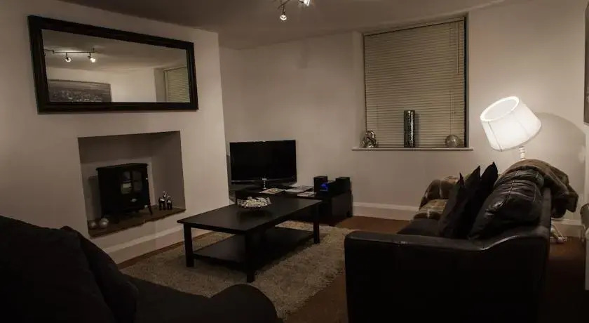 Central Suite