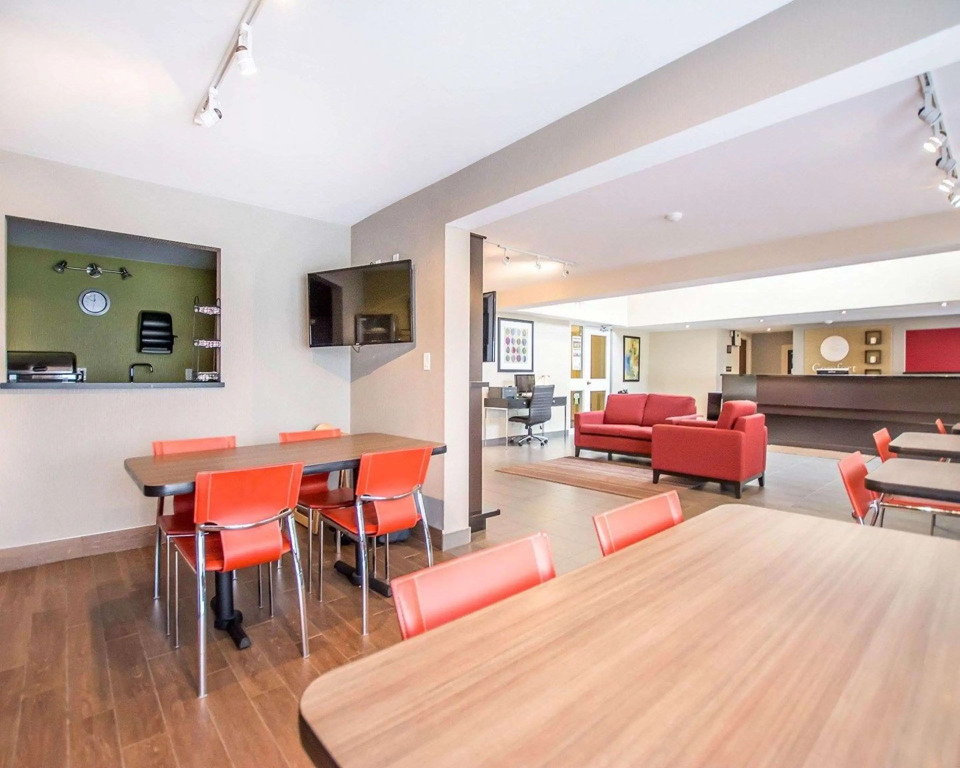 Comfort Inn Kirkland Lake