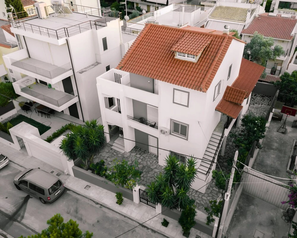 Blue Riviera villas & suites - Alimos 2