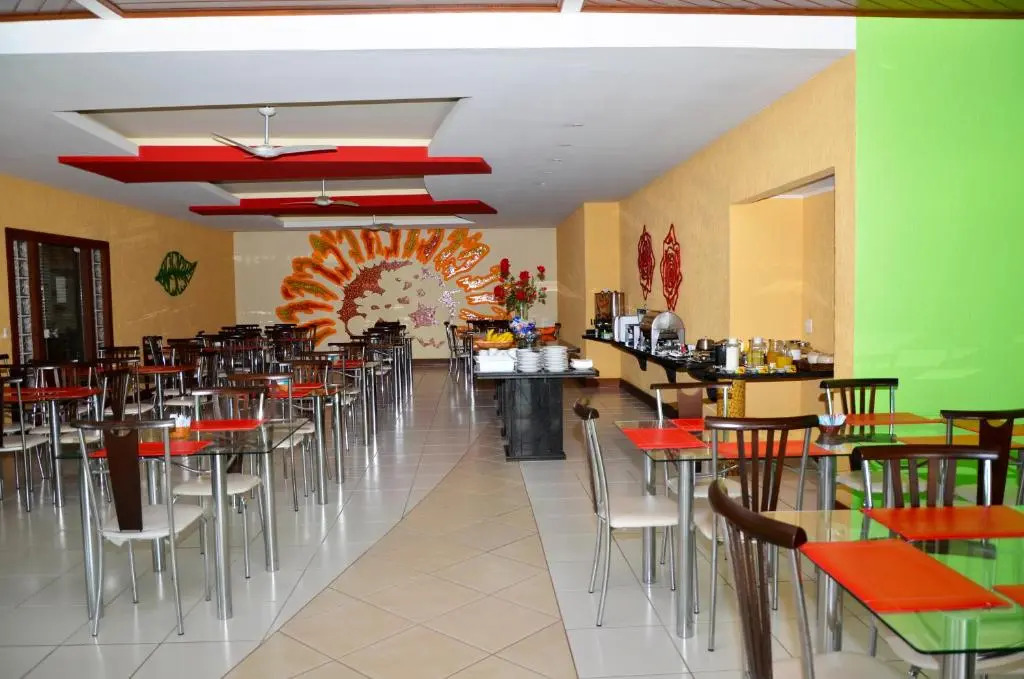 Hotel Girassol