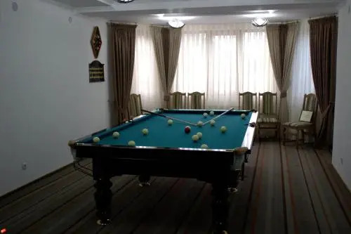 Karpatska Vezha