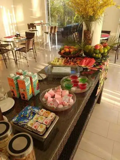 Hotel Pit Stop