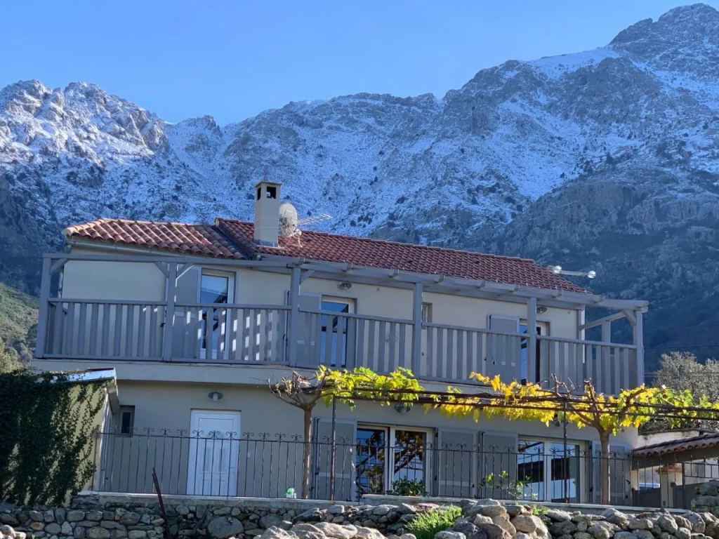 Casa Basgiu, chambres avec balcon