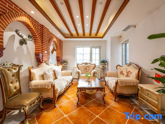 World Hotel·German-Style Villas (Qingdao Zhanqiao Xinhaoshan Subway Station)