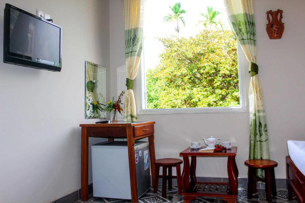 Apricot Homestay