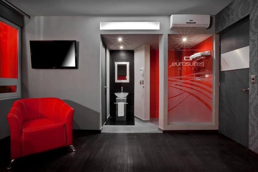Eurosuites Oceania - Adults Only