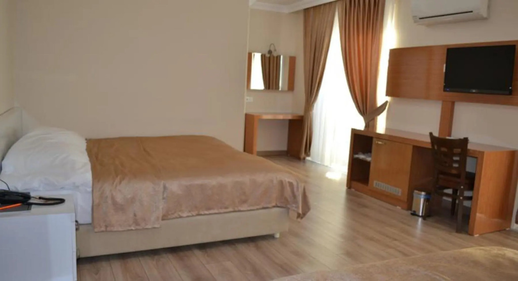 Dosemealti Otel
