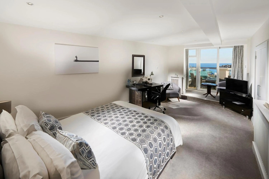 La Fregate Hotel