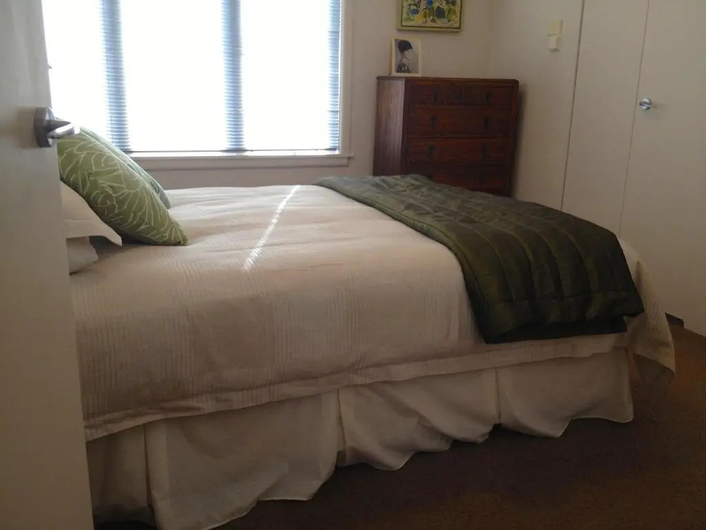Tymeout - Athenree Accommodation