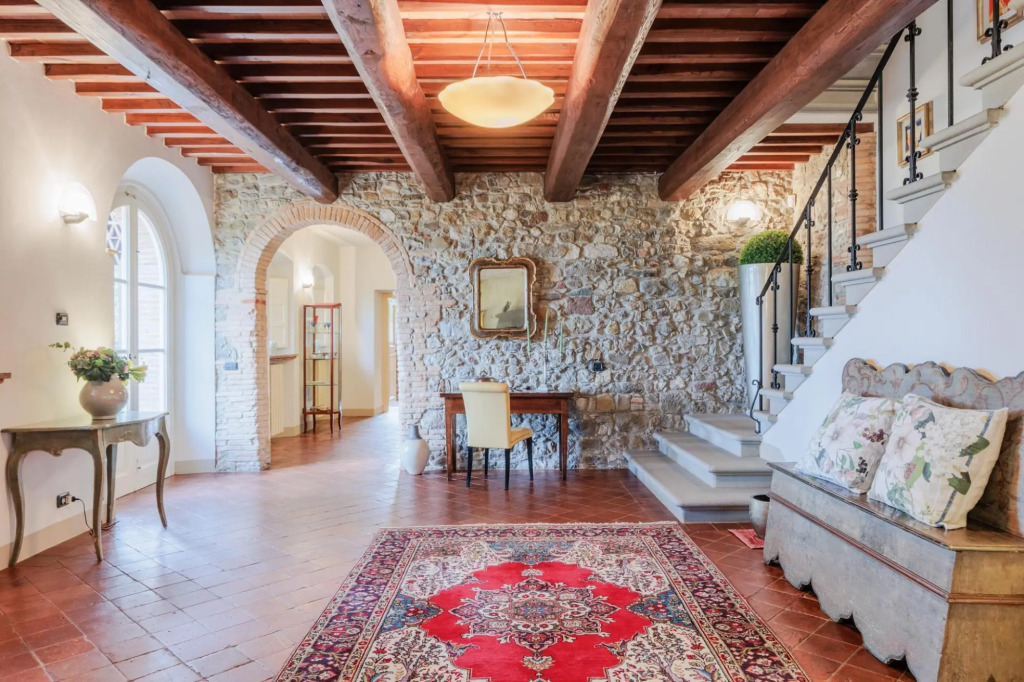 Villa Rapondi, a Farmhouse with View