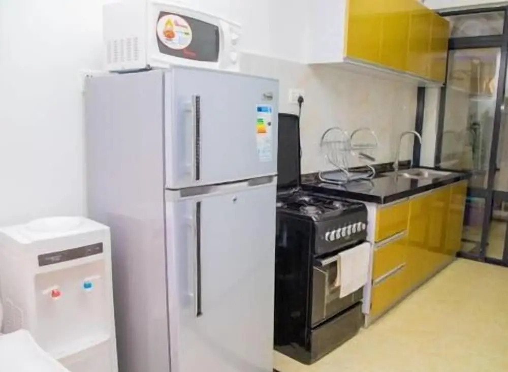 Cobot Suites Marcus Garden