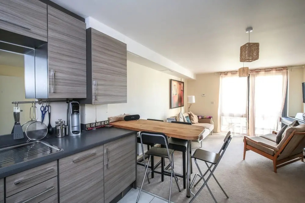 Lovely 2- Bed Flat in North London