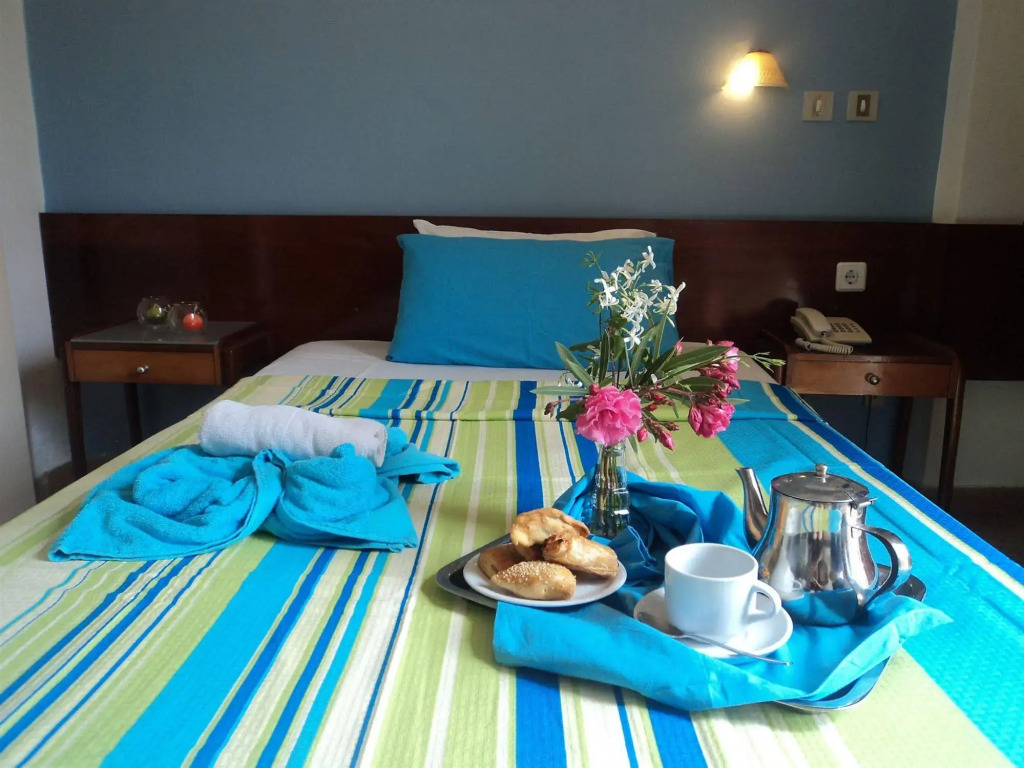 Pasiphae Self Hotel