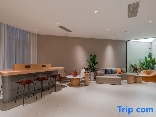 Home Inn Business Travel Hotel (Huansha Road, West Lake, Hangzhou)