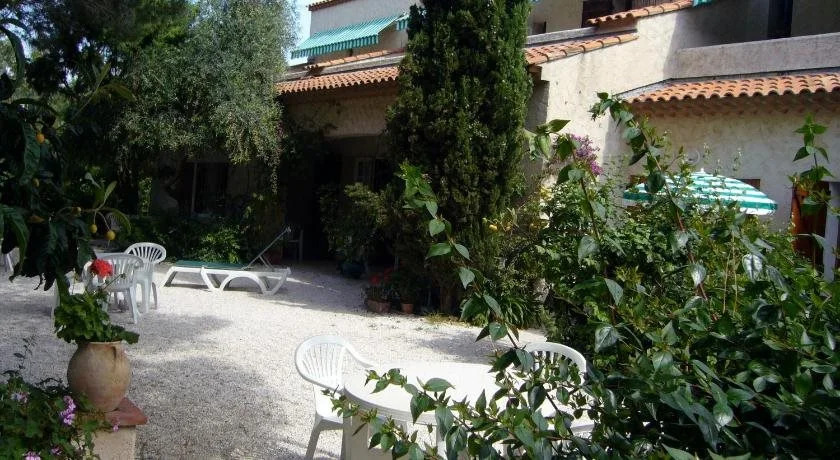 Le Refuge