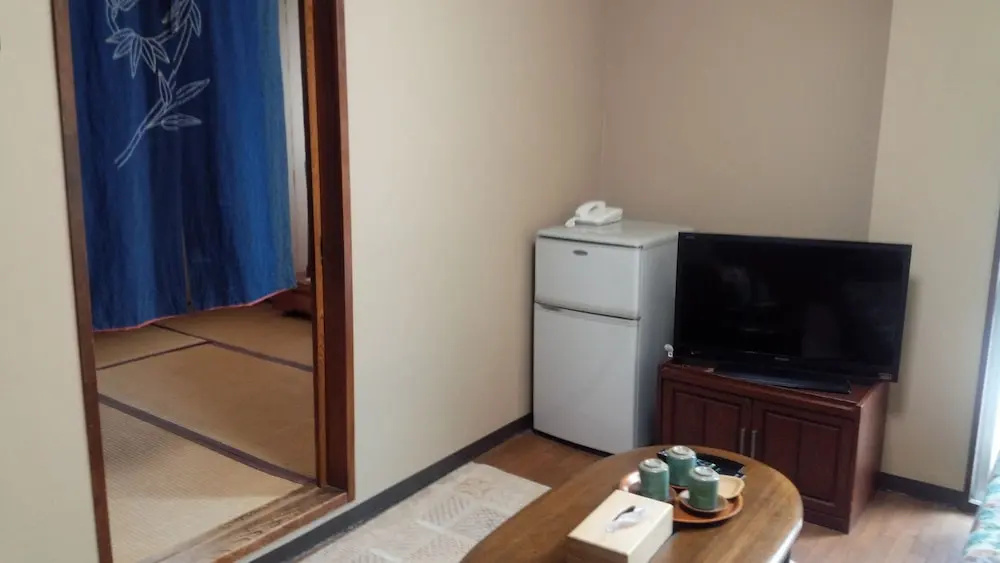 Eishinkan Hotel