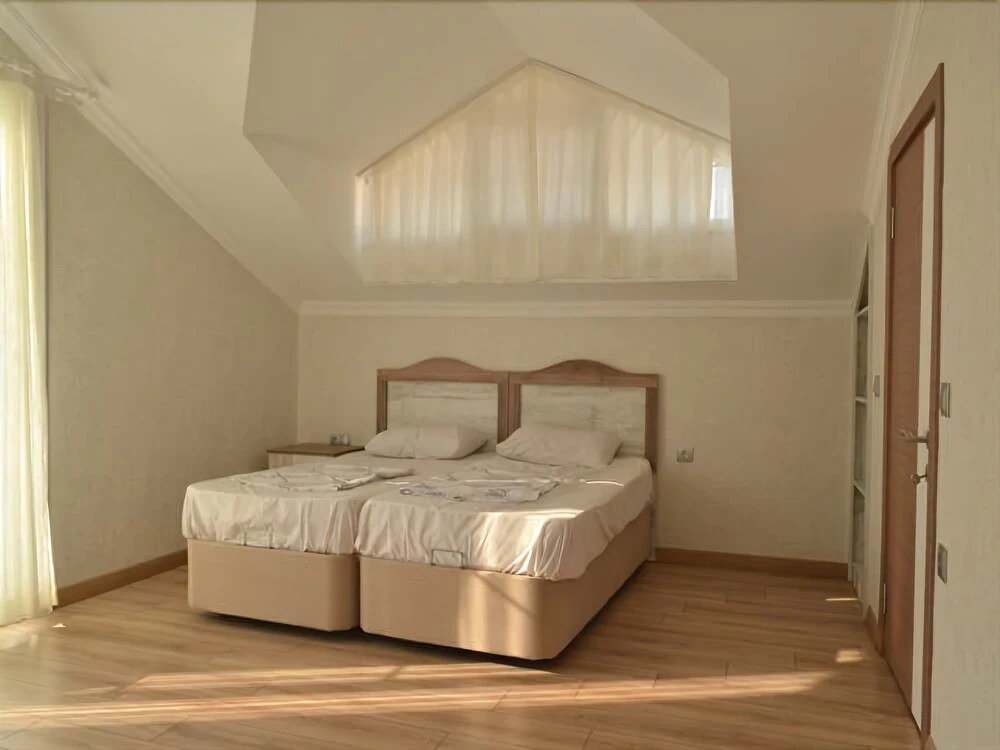 New Age Villa Toker