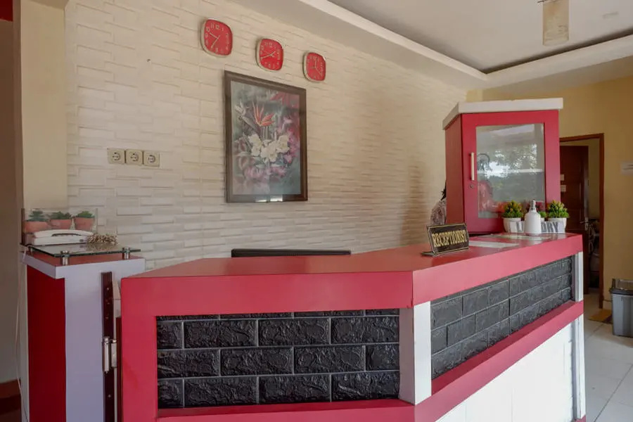 RedDoorz at Losari Area 2 Makassar