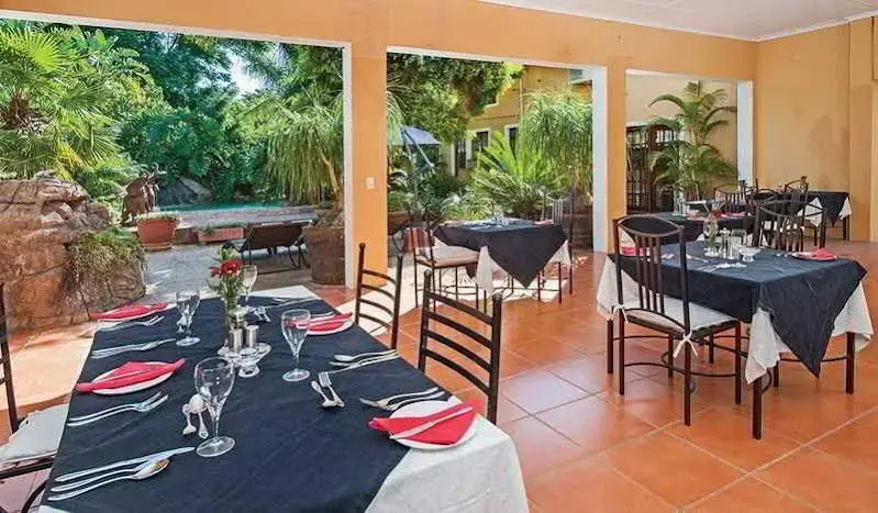 Cosmos Cuisine Addo
