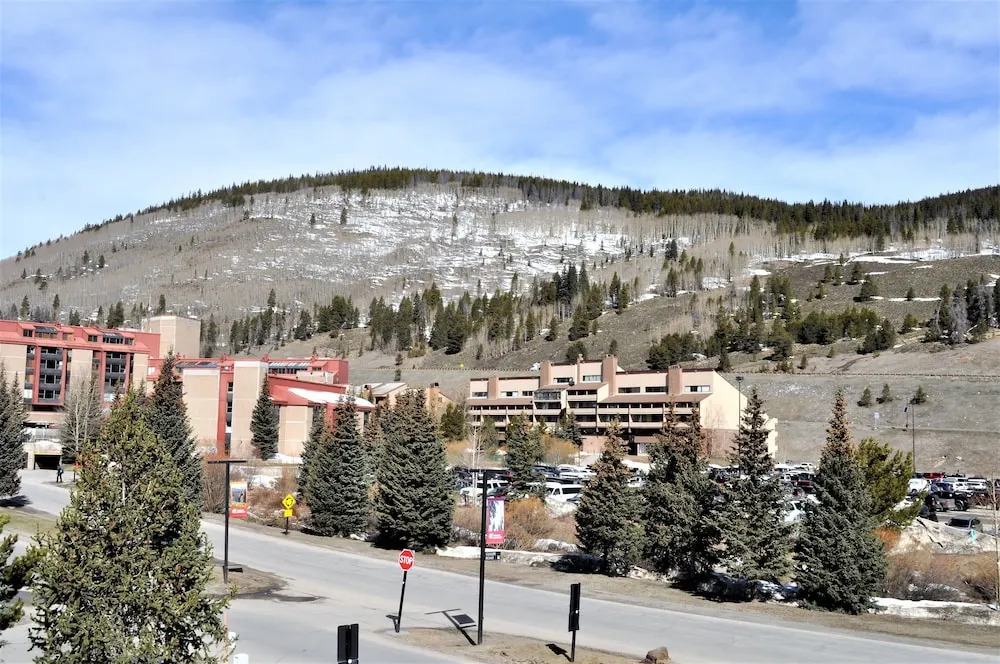 Summit House 2 Bed 2 Bath B