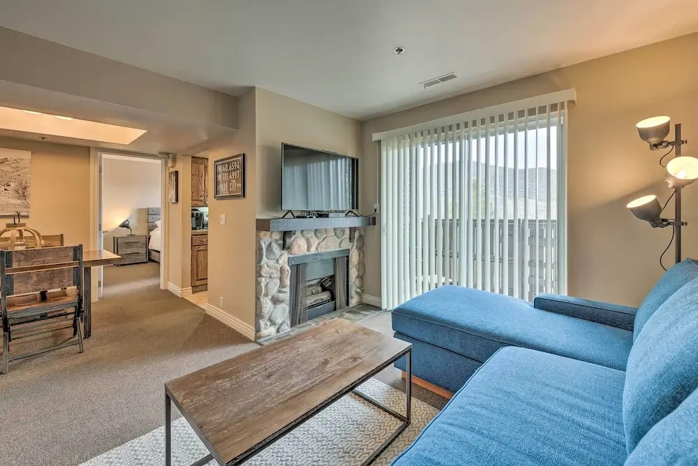Walkable Park City Condo w/ Pool & Hot Tub!