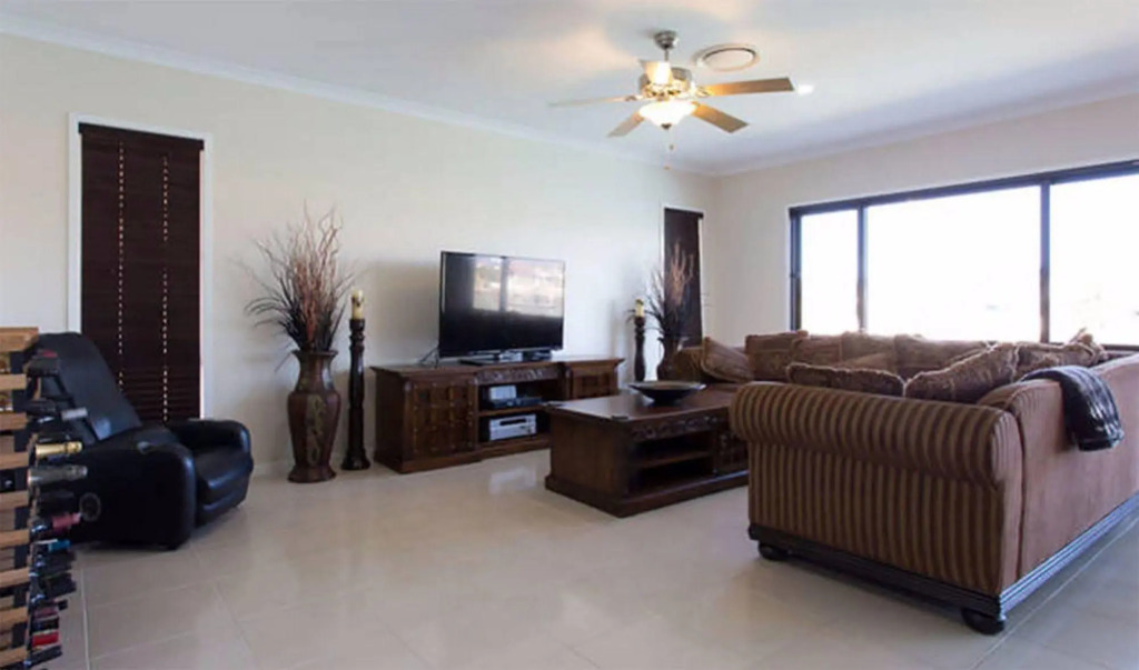 Bella Vista Of Raby Bay
