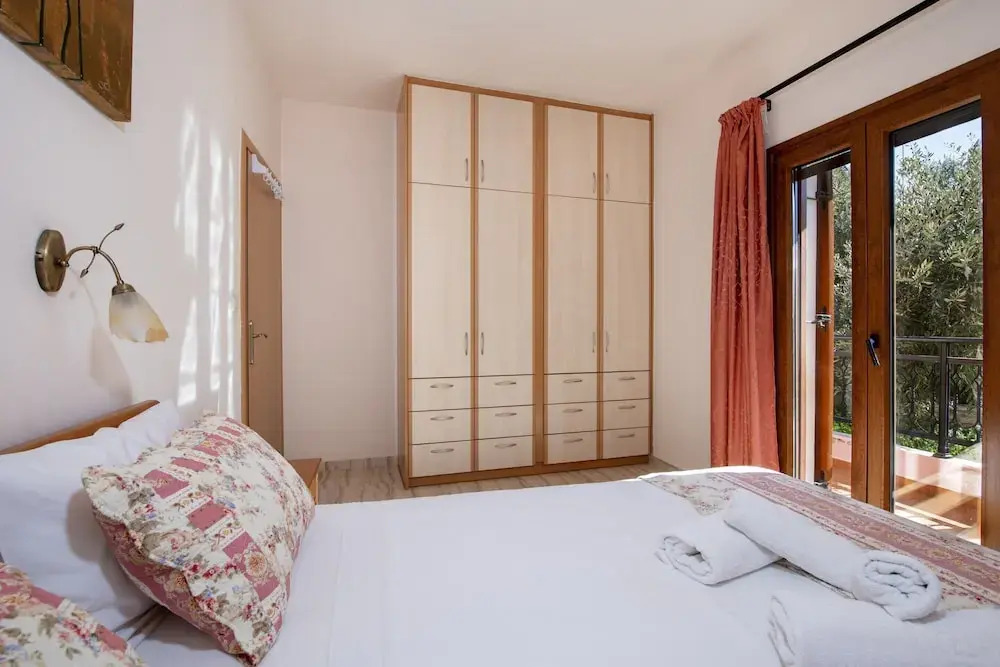 Villa in Crete near Rethymno Beach