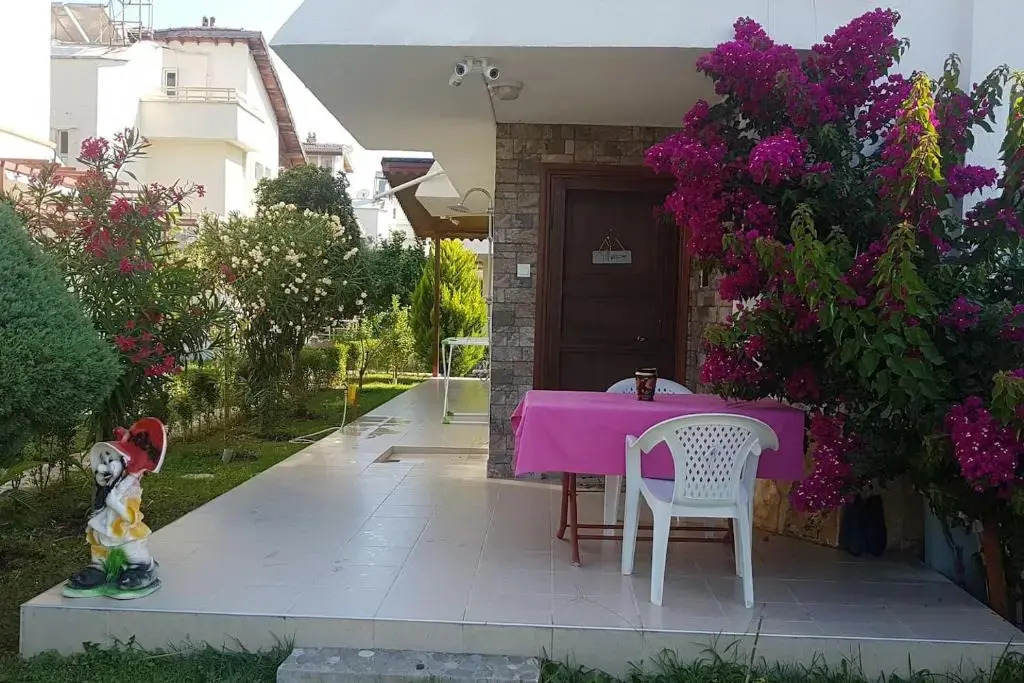 Triplex Villa I Private Beach I Walking Distance to the Sea 300 meters